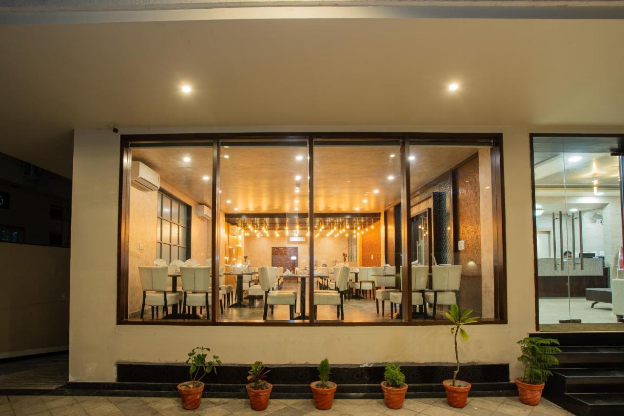 Hotel Siddhartha Inn Udaipur Extérieur photo